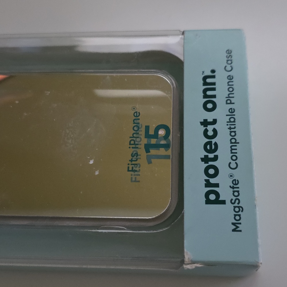 onn Protect iphone 15 Mirror Phone Case Compatible With MagSafe - Picture 4 of 6